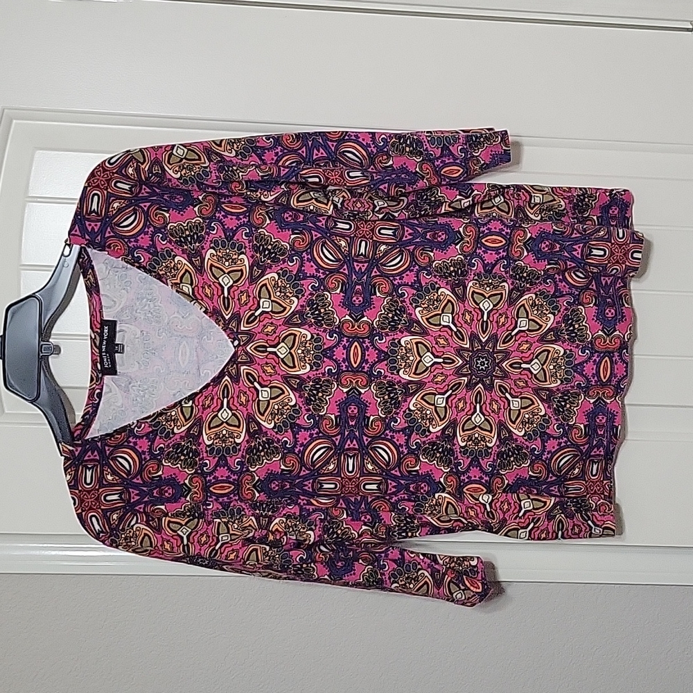 3/4 length sleeve top